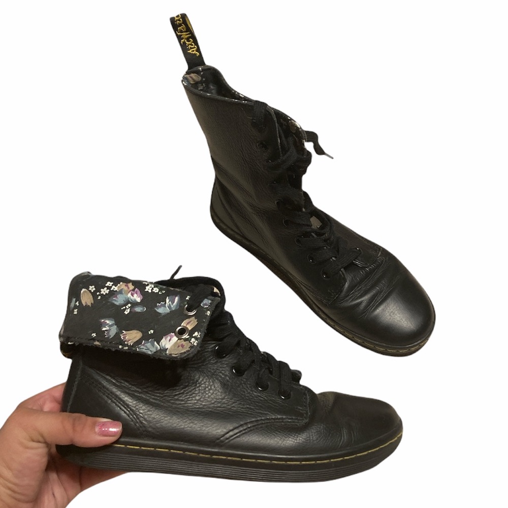 Dr. Martens Stratford Soft Leather Floral Interior Kids Boots Size 4 - Picture 1 of 7